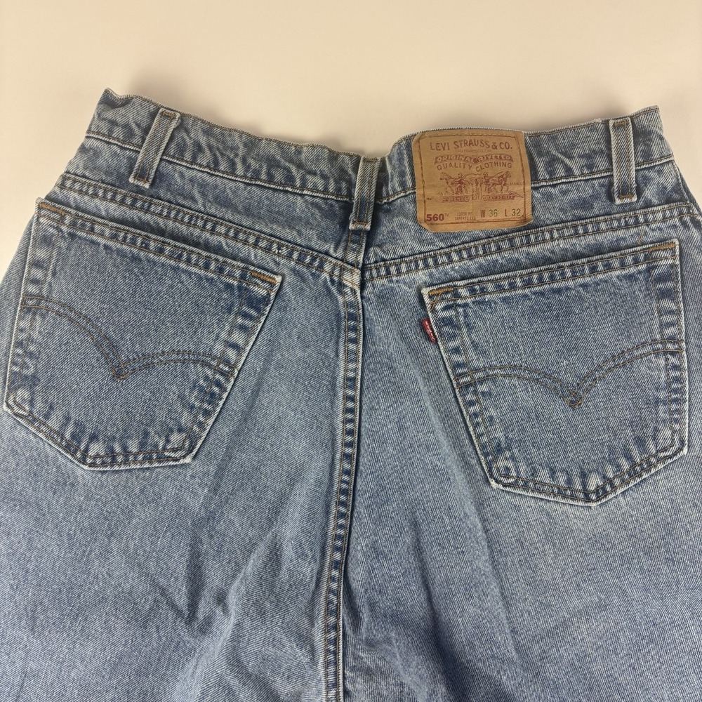 Levis 560 Men's 36x32 Jeans Loose Fit Tapered Medium Wash USA 90s Denim Vintage - Picture 7 of 13